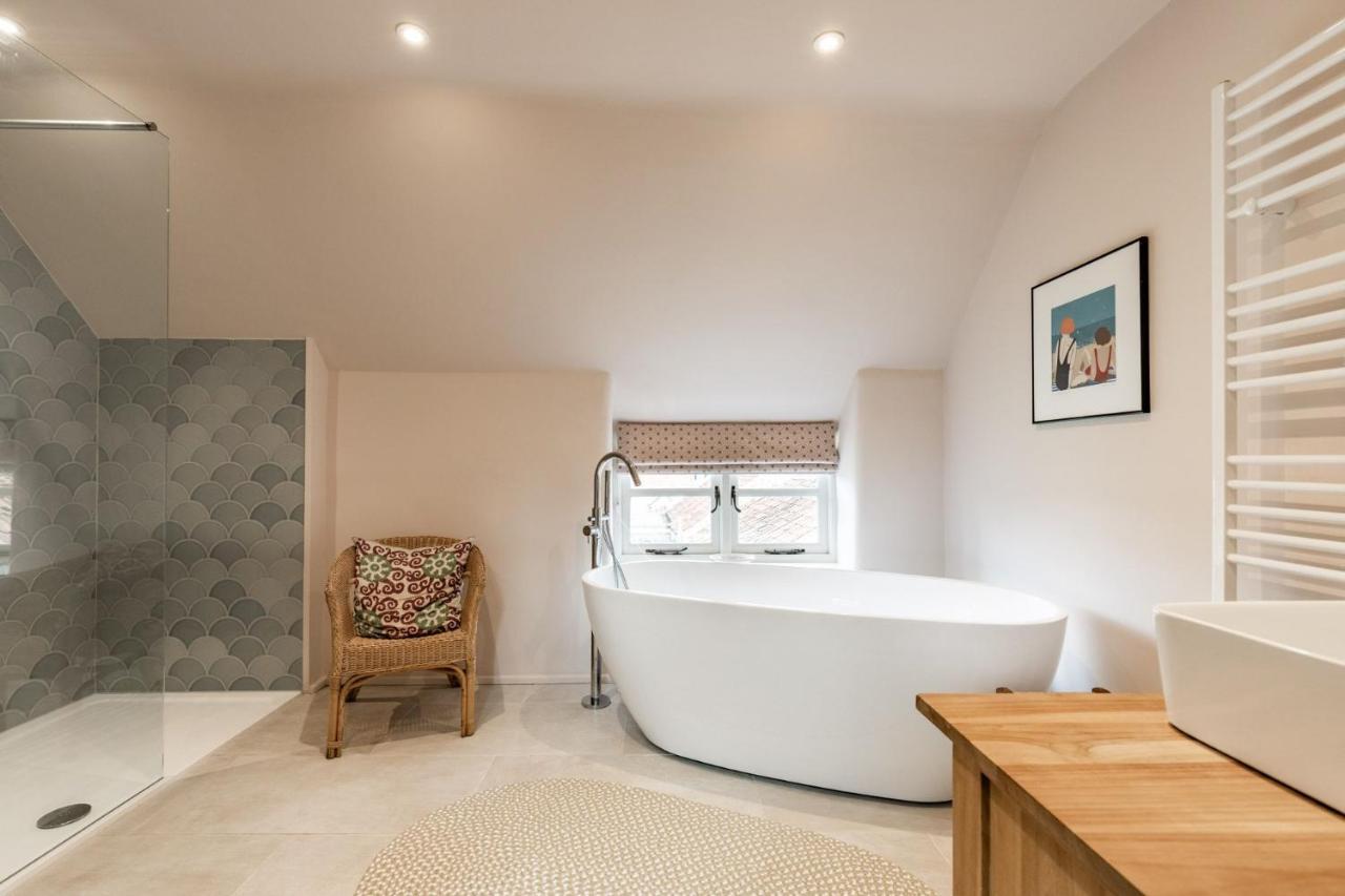 Host & Stay - White End Salthouse Exterior photo